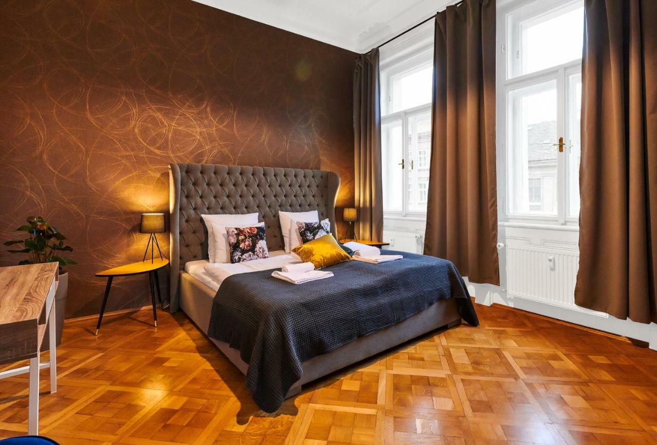 Royal Route Lesser Town Apartment Prague