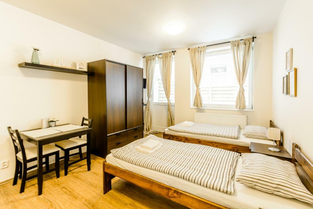 Lägenhet Zizkov Cosy Prag