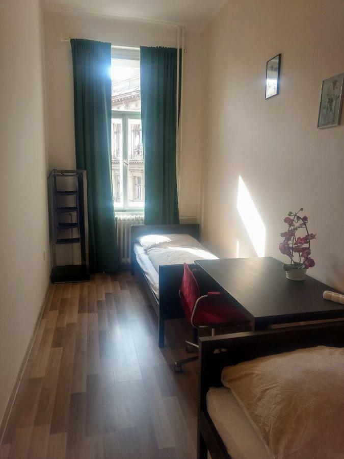 Irmas Vandrarhem Prag