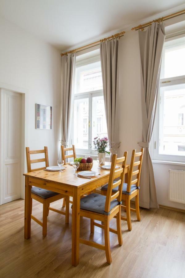 Lägenhetshotell Zahrebska Prag