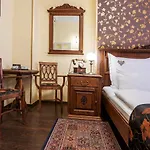 Residence U Cerneho Orla