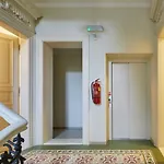 Bright Apartment In New Town By Prague Days