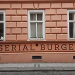 Downtown Prague Minimalistic Room In Flatshare
