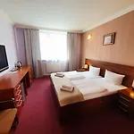 Relax Inn