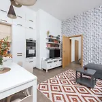 Wonderful Apartment Next To The Jerusalem Synagogue