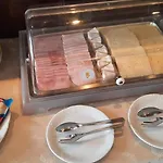 Excellent Romantic