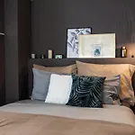 Cozy Modern Studio In Prague\'S Absolute Center
