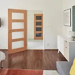 Modern Flat In Old Town By Prague Days