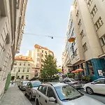 Cute Apartment - Promenade Of Prague
