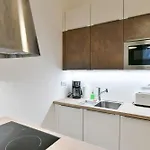 Kubelikova 32 Residence