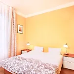 Modern Apartment - Prague Centre