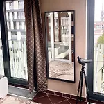 The Dawn Towers Apartment Zizkov
