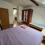 Apartments Zizkov A