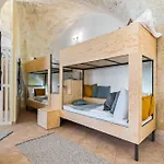 Charles Bridge Historical Apts By Michal&Friends