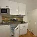 Washingtonova Apartment 3