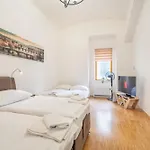 Dlazdena Apartments