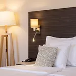 Pytloun Kampa Garden Hotel Prague