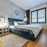 Apartment Invalidovna With Free Parking