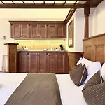 Traditional Prague Apartment