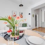 Visit Oomph Apartments