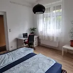Sweet Home Apartment Kobylisy