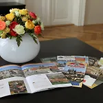 Royal Prague Apartment Celakovskeho Sady