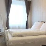 Apartment Argentinska 8