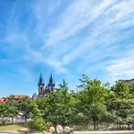 Mikulasska - Old Town Square View Residence