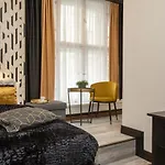 Golden Prague Rooms