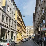 Prague City Apt On Wenceslassquare For 6