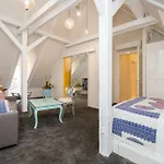 Empirent Old Town 2 Apartments
