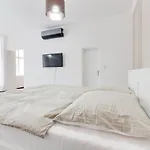 Free Days Luxury Apartment