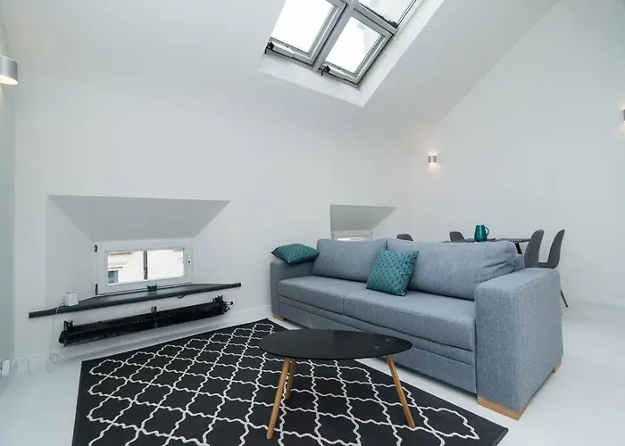 Old Town 1 Bedroom Oasis With Ac And Double Shower