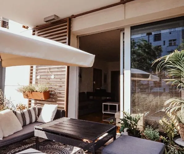 TurnKey City Garden Apartment