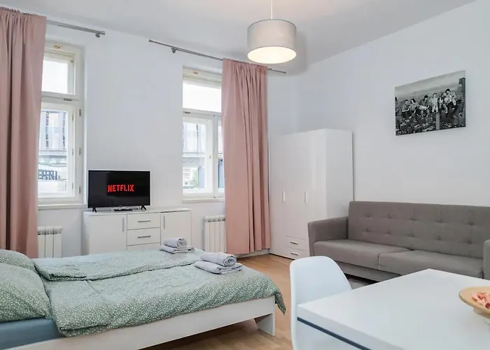 Washington Apartment