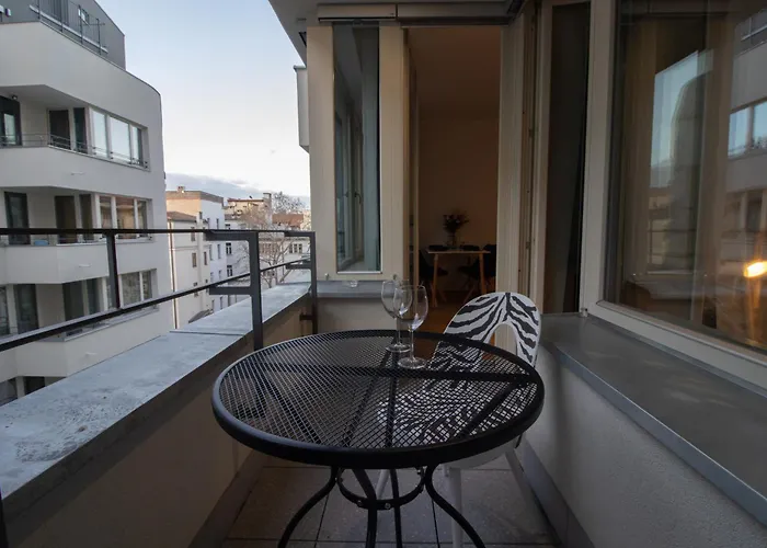 Krakovska Cr Apartments