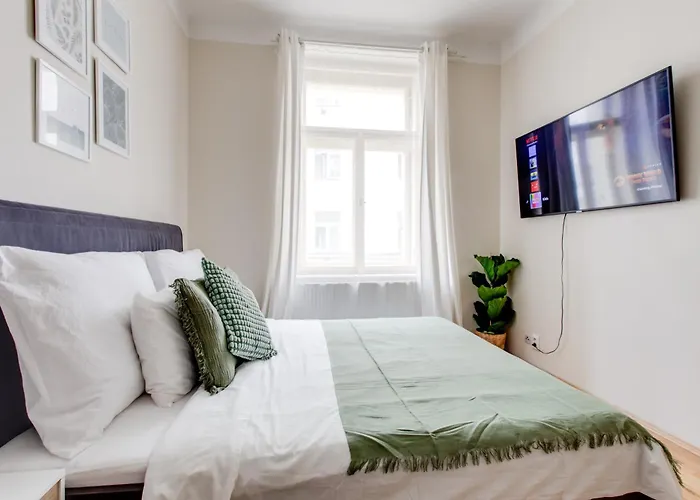 Modern Quiet Apt Next To Wenceslas Square - Vs