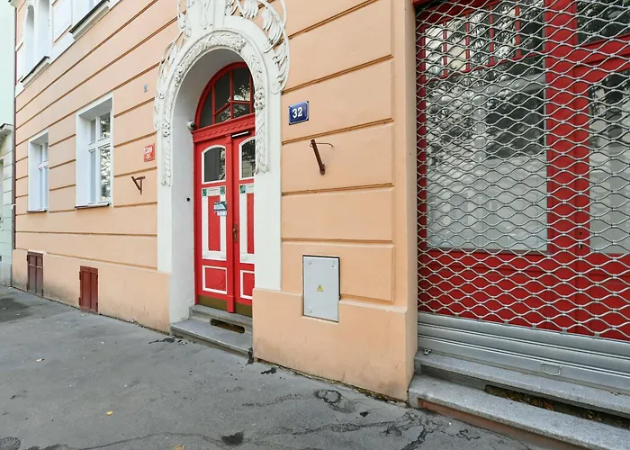 Kubelikova 32 Residence