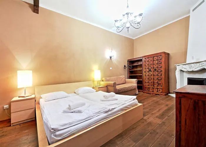 Rose Apartment