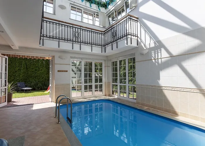 City Garden Apartments & Wellness