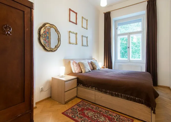 Victoria Design Stays - Apartment Slavojova