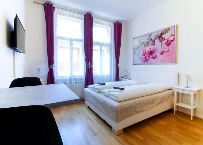 Bouquet Apartments