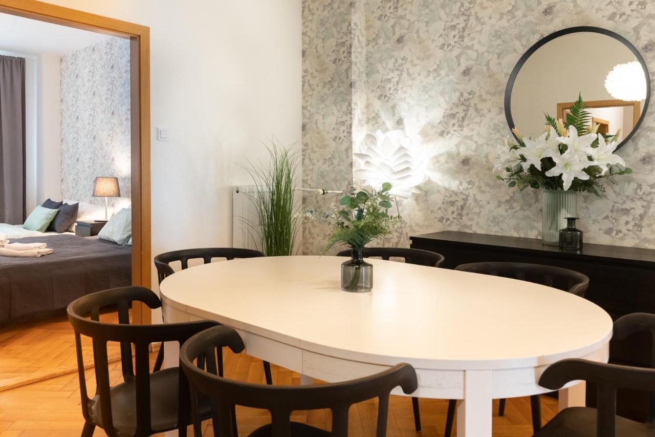 Luxury In Prime Location