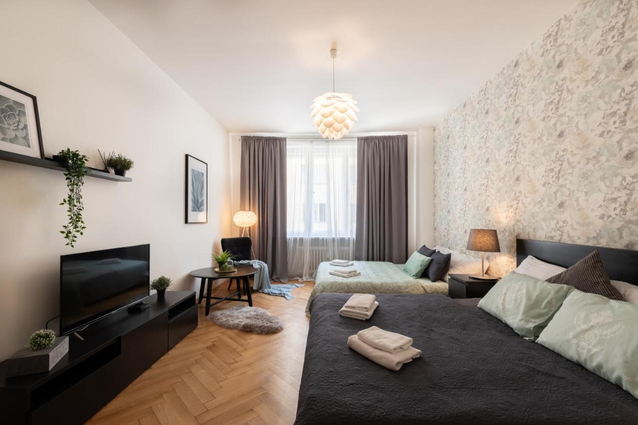 Luxury In Prime Location Lejlighed