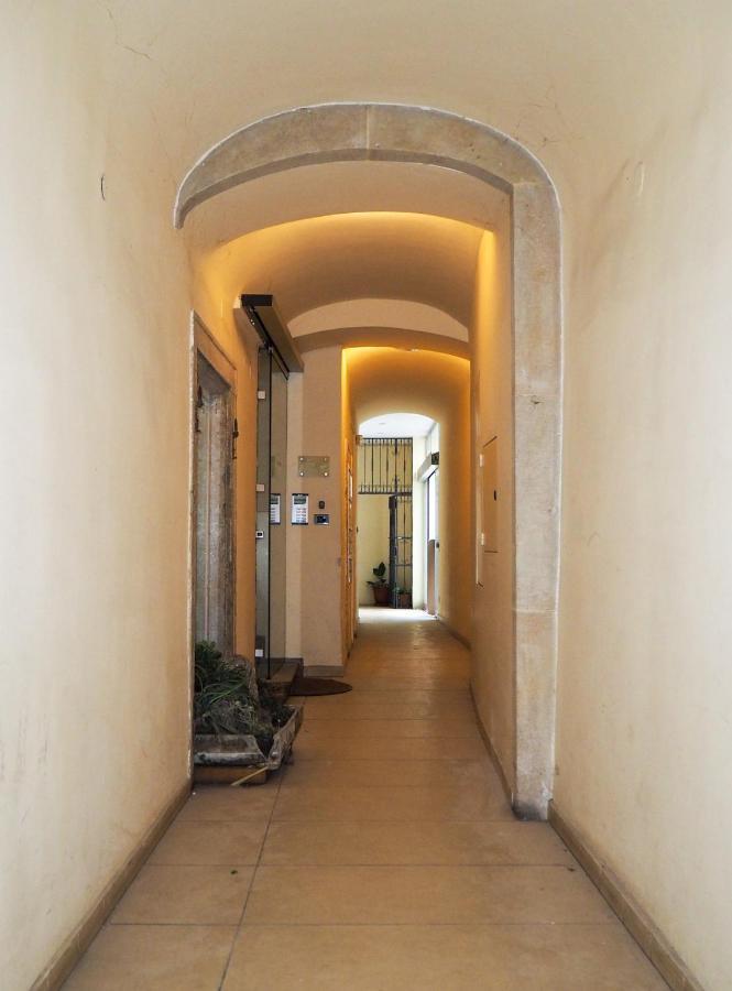 Karlova - Old Town Apartment *