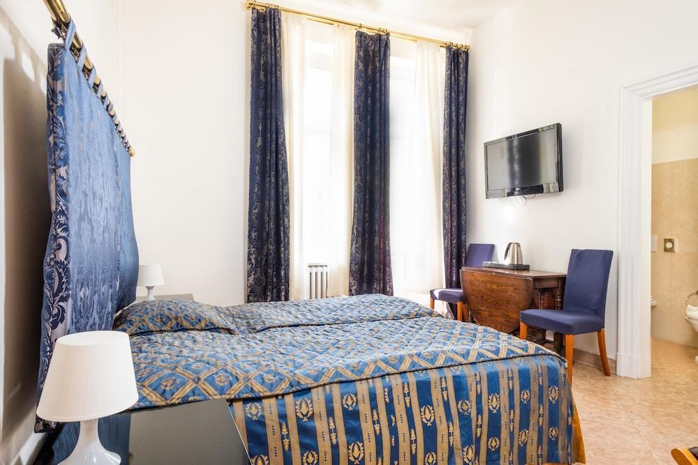 Hotell La Fenice Prag