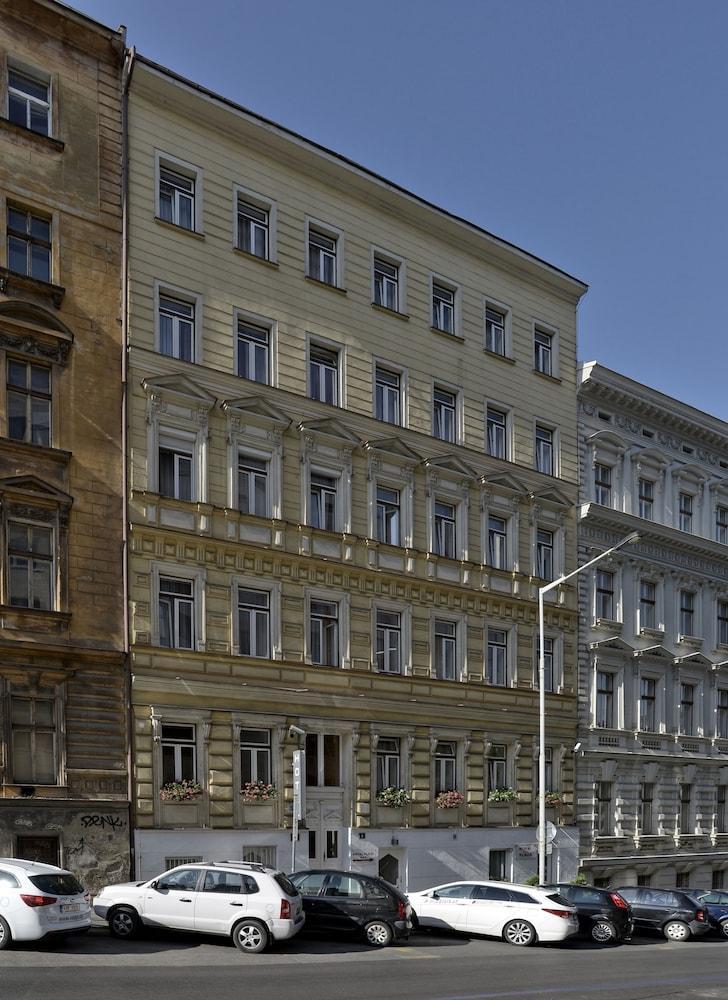Hotell Royal Plaza Prag