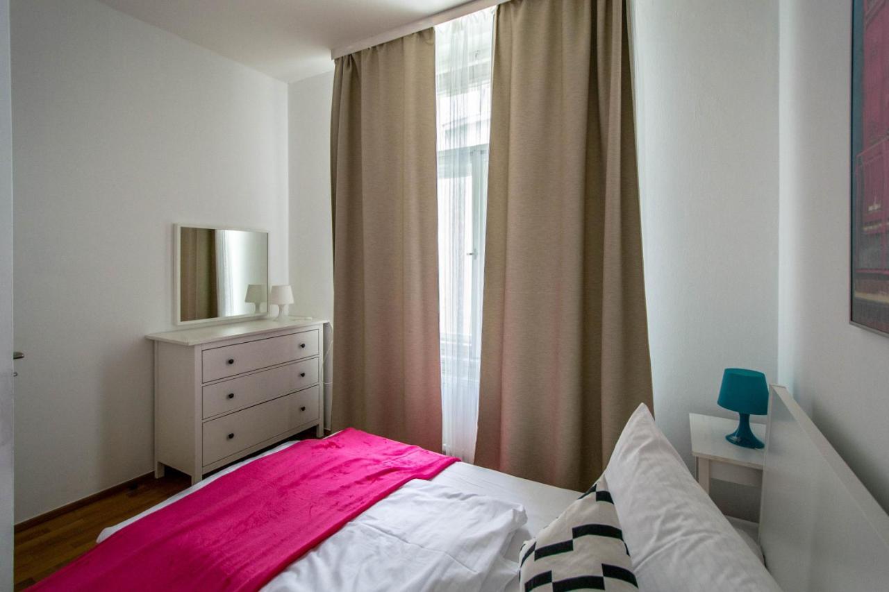 Labyrinth By Ruterra Apartment Prague