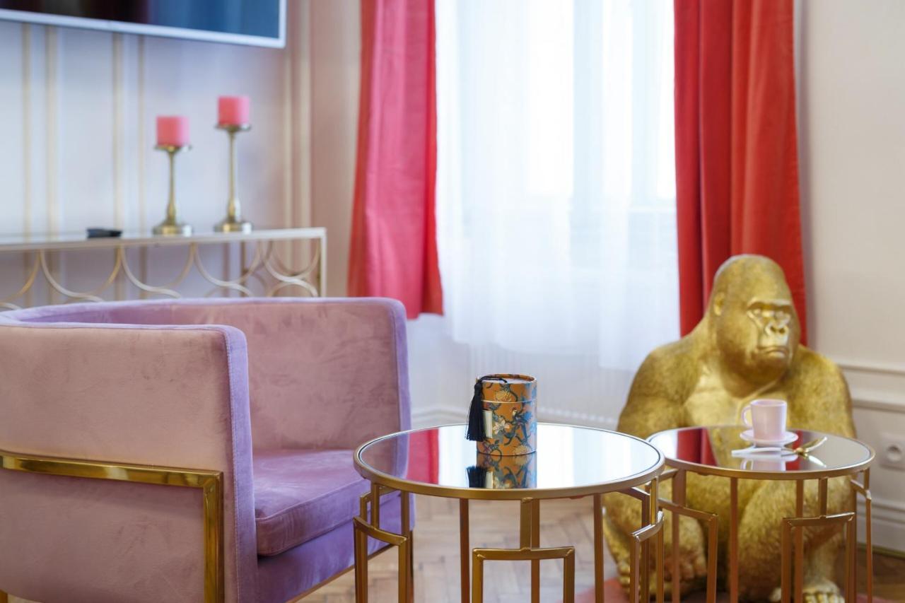 Apartment Palace By Main Station - Premier *