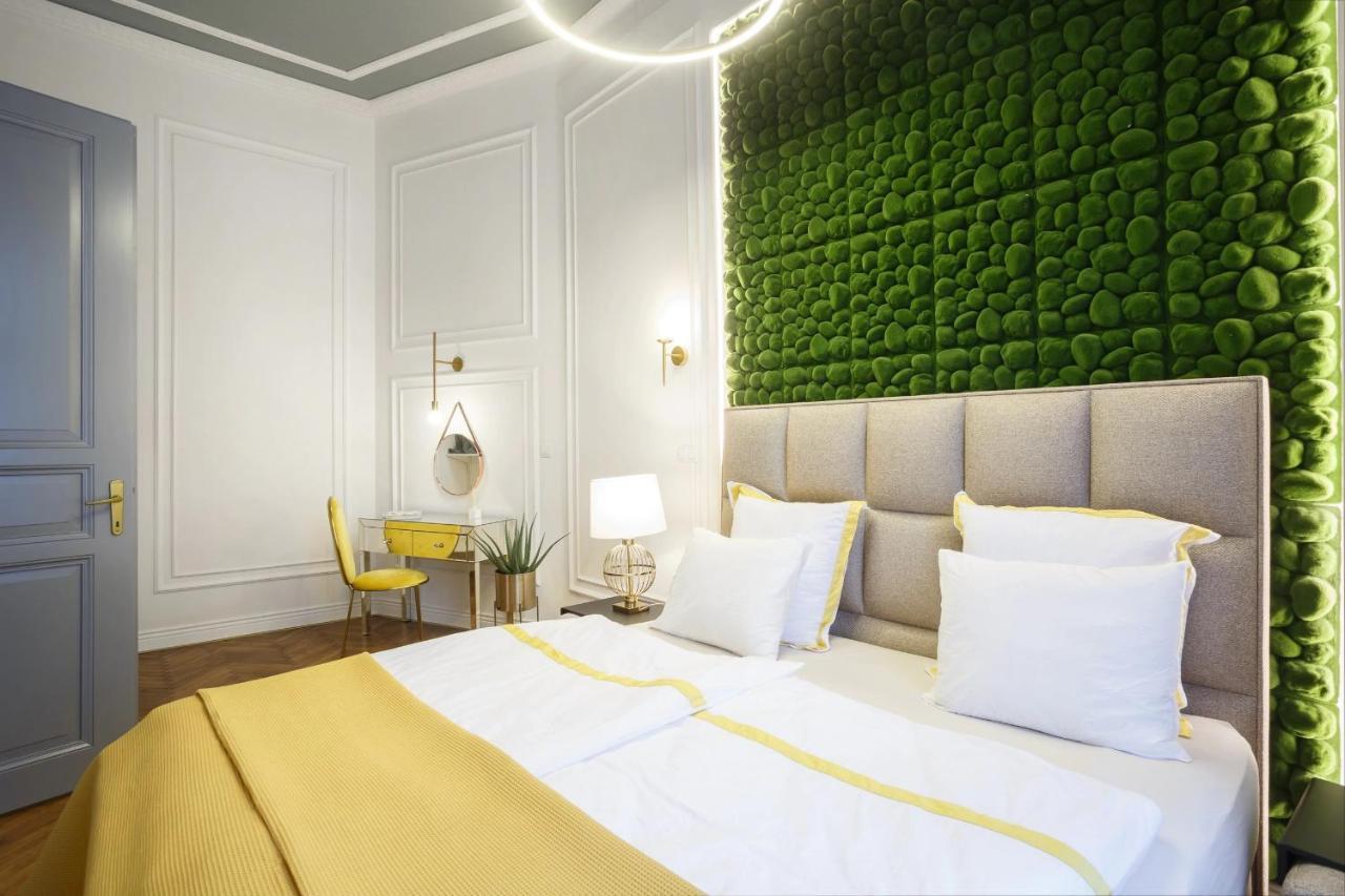 Apartment Palace By Main Station - Premier *